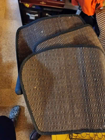 Photo of free 3 table mats (Temple Hills,MD) #1