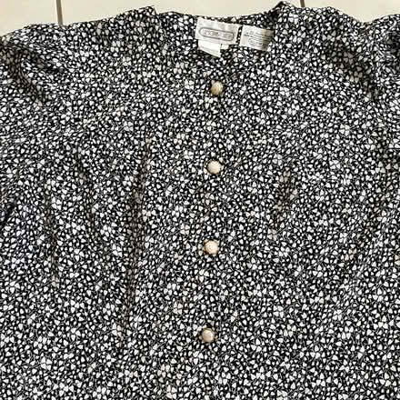 Photo of free Liz Ribers XL Dress 100% Polyester (Yonge/Elgin Mills) #3