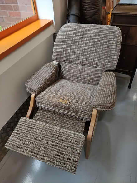 Photo of free reclining Chair in need of TLC (B67 5EH) #2