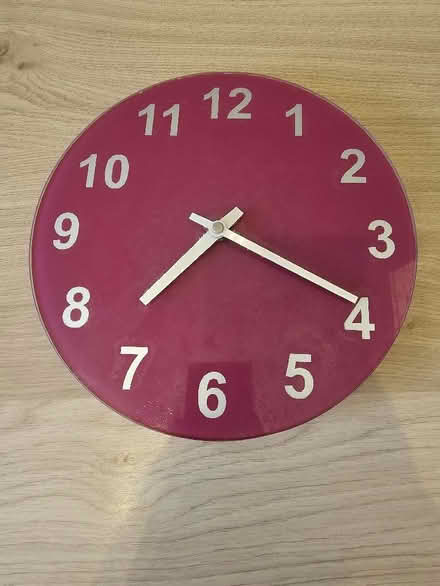 Photo of free Pink clock (Malvern Link WR14) #1