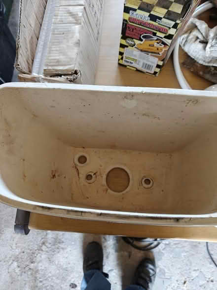 Photo of free W C Cistern (Larches PR2) #1