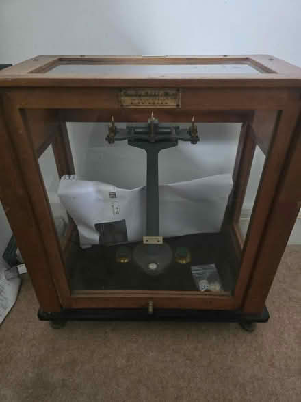 Photo of free Scientific scales (SN25 Blunsdon) #1