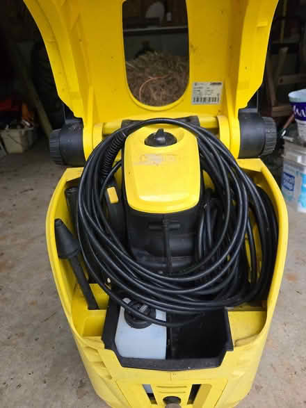 Photo of free Karcher power washer +cylinder head (Gloucester, could meet) #2