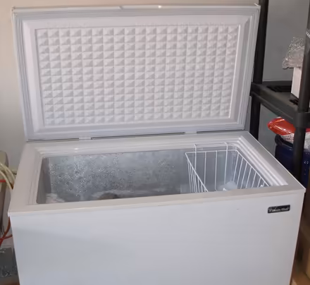 Photo of free magic chef chest freezer (118 & 1st) #3