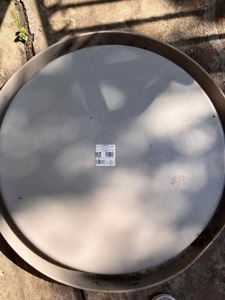 Photo of free Saucer - 22.8in/58cm (Harlem - 119th Street) #1