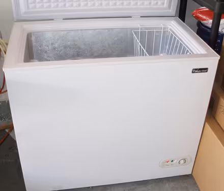 Photo of free magic chef chest freezer (118 & 1st) #4