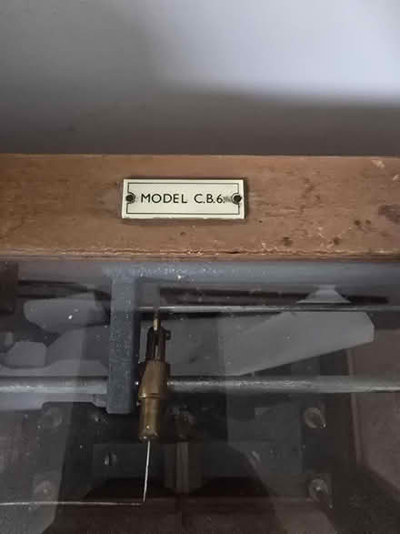 Photo of free Scientific scales (SN25 Blunsdon) #4