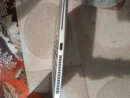 Photo of free laptop (March PE15) #3