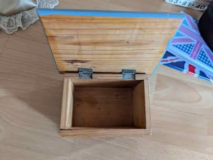 Photo of free Wooden box (Brentford TW8) #2