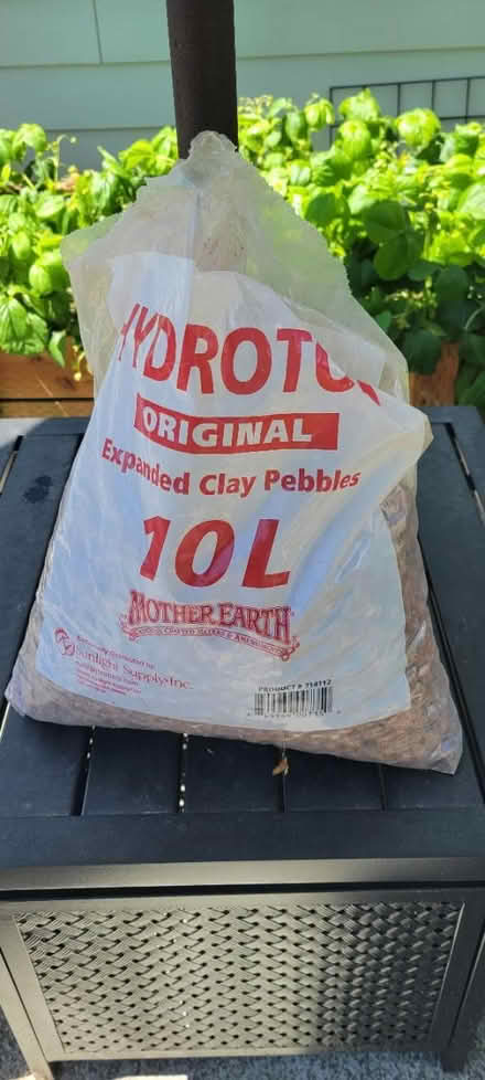 Photo of free Expanded clay pebbles (98408) #1