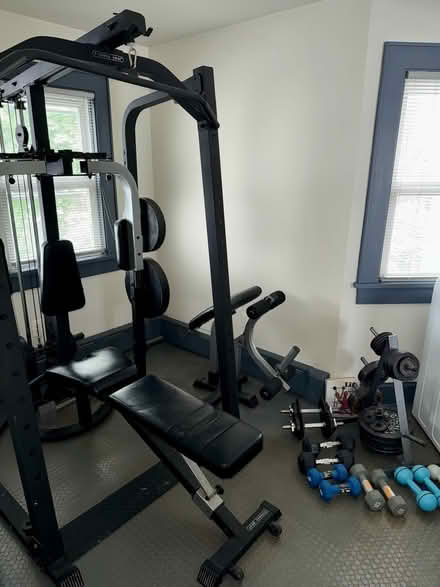 Photo of free Weightlifting Equipment (Cottageville, South Brunswick) #1