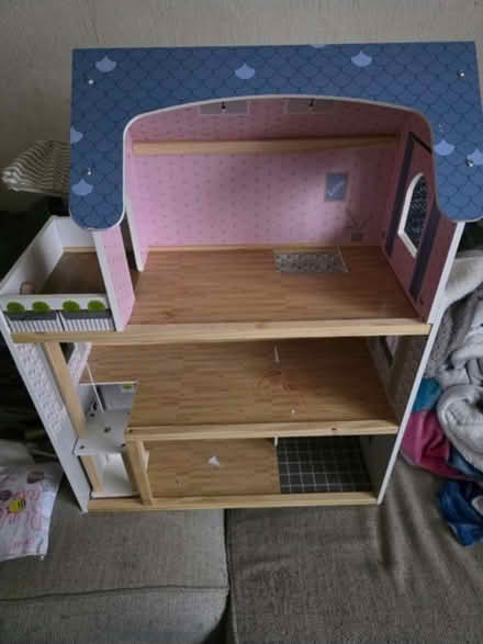 Photo of free Dolls house (Longbridge B31) #1