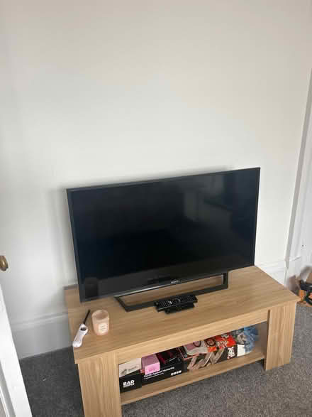 Photo of free Tv (Byres road G12) #1