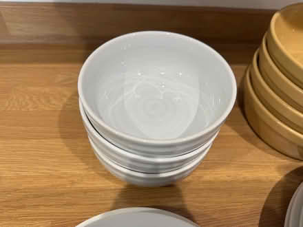 Photo of free Plates & bowls (Bricknells Meadow OX28) #4