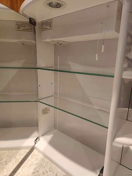 Photo of free Large bathroom cabinet (HR9 5QX) #3