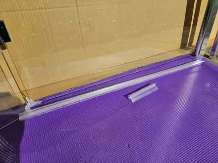 Photo of free L shaped bath/shower screen (Bishopsworth BS13) #4