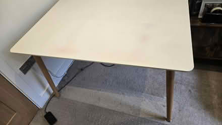 Photo of free Large white desk (Kidlington OX5) #1