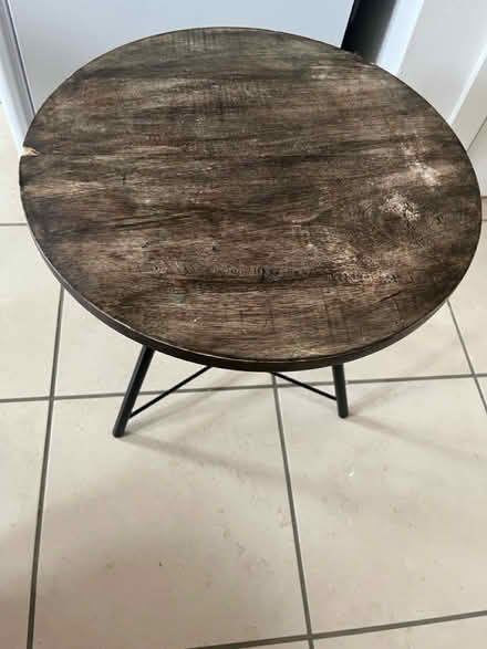 Photo of free Small side table (Botley OX2) #1