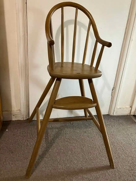 Photo of free High chair for toddler (Whitecross OX13) #1