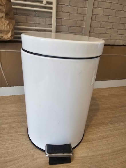 Photo of free 3L bin (Malvern Link WR14) #1