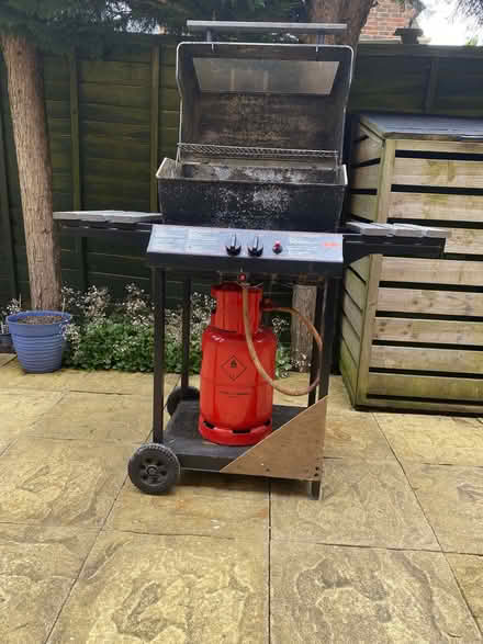 Photo of free B-B-Q including gas bottle (Seer Green HP9) #2