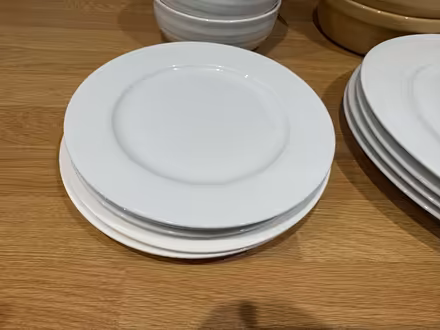 Photo of free Plates & bowls (Bricknells Meadow OX28) #2