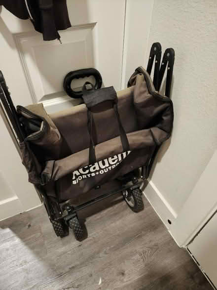 Photo of free Wagon (76102) #1