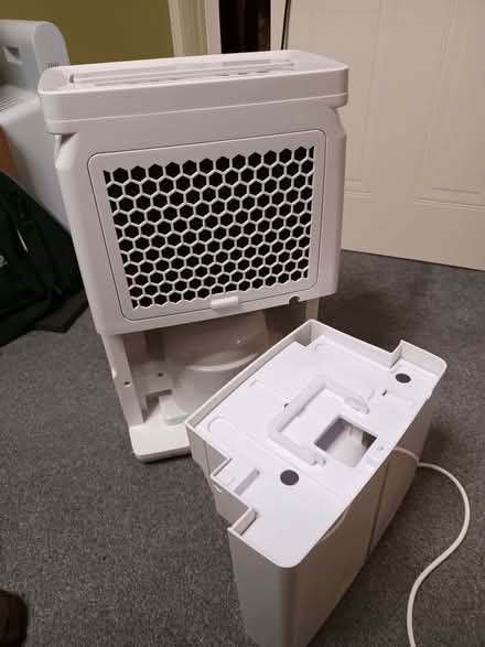 Photo of free Silvercrest Dehumidifier (Altofts WF6) #3