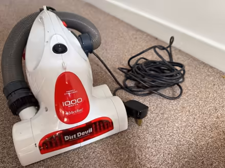 Photo of free Vacuum cleaner (Dirt Devil) (Leyton Grange E10) #2