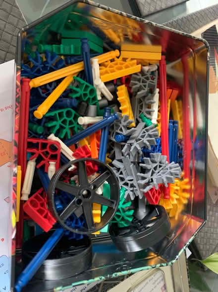 Photo of free Tin of K’Nex building parts (Loanhead EH20) #2