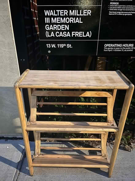 Photo of free Curbside alert - shoe rack (Harlem - 119th Street) #1