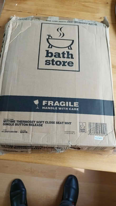 Photo of free White plastic toilet seat unused (Kendal LA9) #3