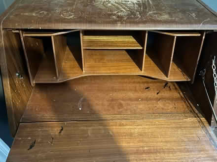 Photo of free Bureau (EX39) #3