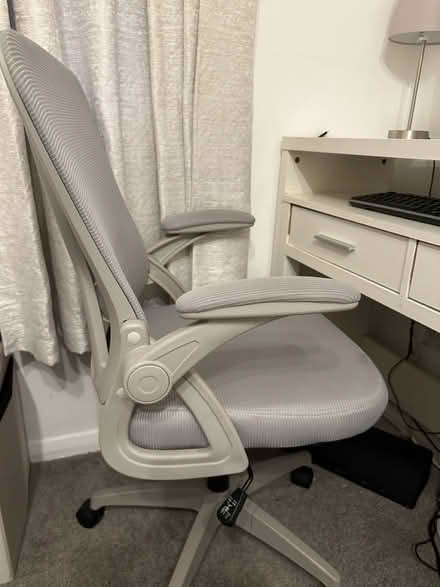 Photo of free Ergonomic office chair (Purley) #2