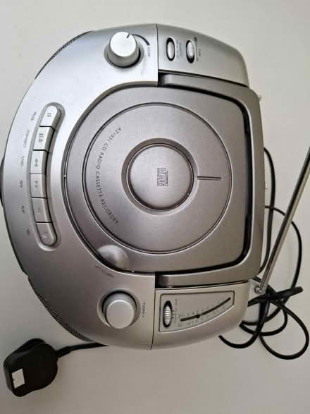 Photo of free Philips radio cassette player (Nr Horlicks, Slough SL1) #1