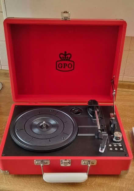 Photo of free Vinyl to digital converter (Prenton CH43) #1