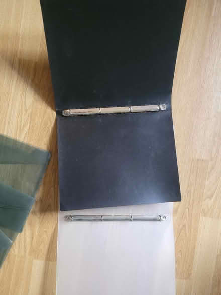 Photo of free Folders (GU227) #3
