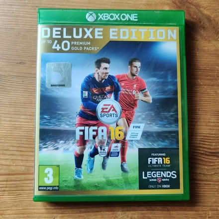 Photo of free XBox One Game - FIFA 16 (Knighton LE2) #1