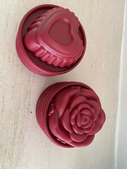 Photo of free Silicon moulds (GU14) #2