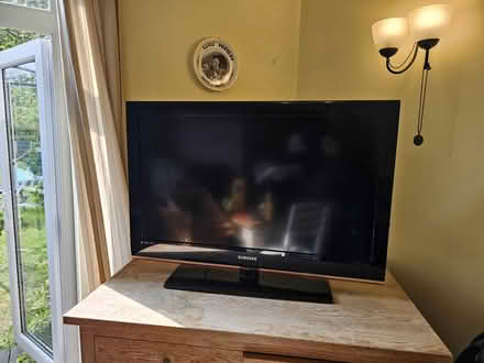 Photo of free Samsung 34inch TV (Shipley , BD18) #1