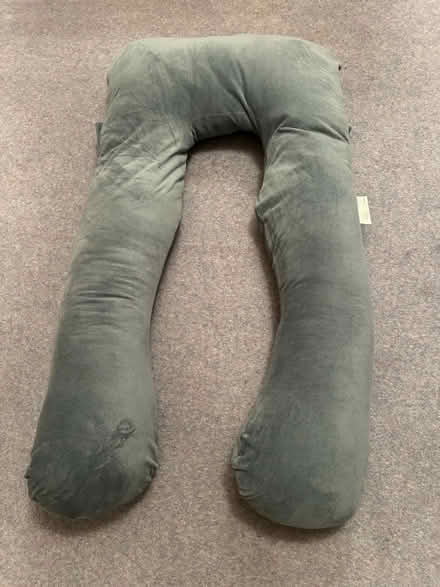 Photo of free Maternity pillow (Tadworth KT20) #1