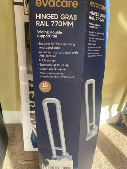 Photo of free Grab rail (Leighton Buzzard) #2