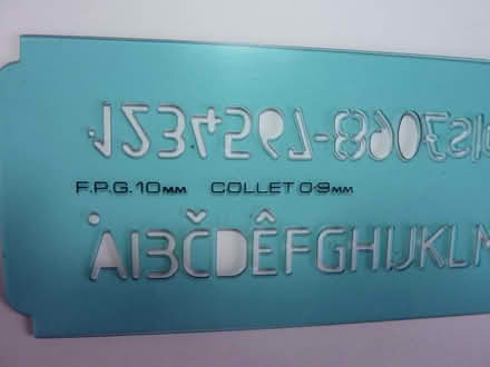 Photo of free UNO 10mm High Stencil (Hartwood Green PR6) #4