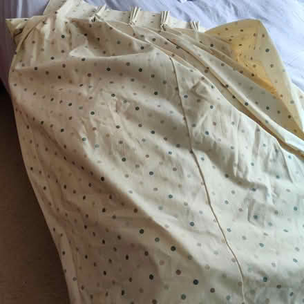 Photo of free 2 Curtains 150cm width 130cm Height (Knighton LE2) #1