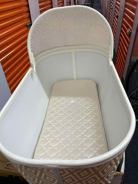 Photo of free Infant Bassinet w/ Sheets/Blankets (Just outside of Park Slope) #3