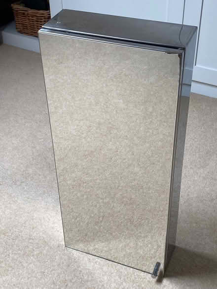 Photo of free Bathroom cabinet (Beckenham BR3) #1