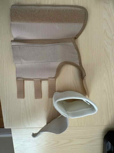 Photo of free Wrist supports (Barrow upon Humber DN19) #2