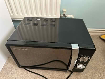 Photo of free Russell Hobbs Microwave (LU5 5HX) #2