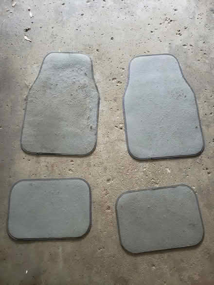 Photo of free Floor Mays 2011 Honda Civic (Geneva) #1