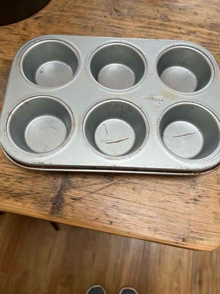 Photo of free Jelly Mould, Cake Tin & Bun Tin (Bromham MK43) #3